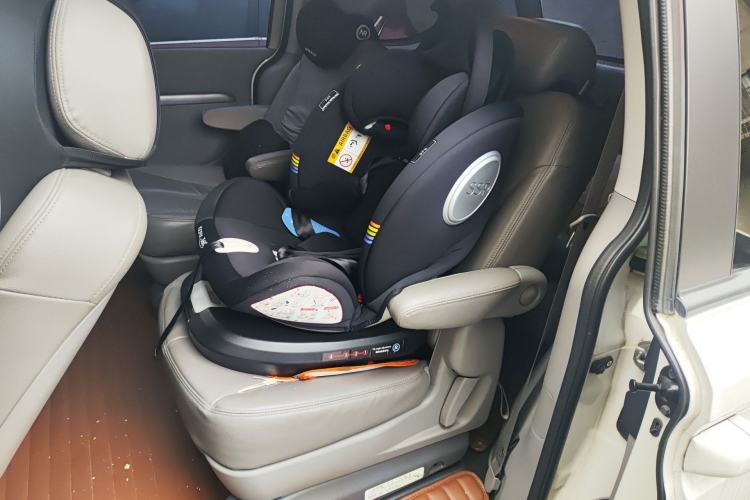 Used Kia VQ 2011 2.7 Comfort Edition Left Rear Seat