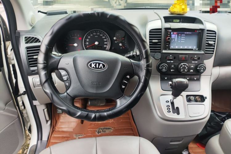 Used Kia VQ 2011 2.7 Comfort Edition Steering Wheel