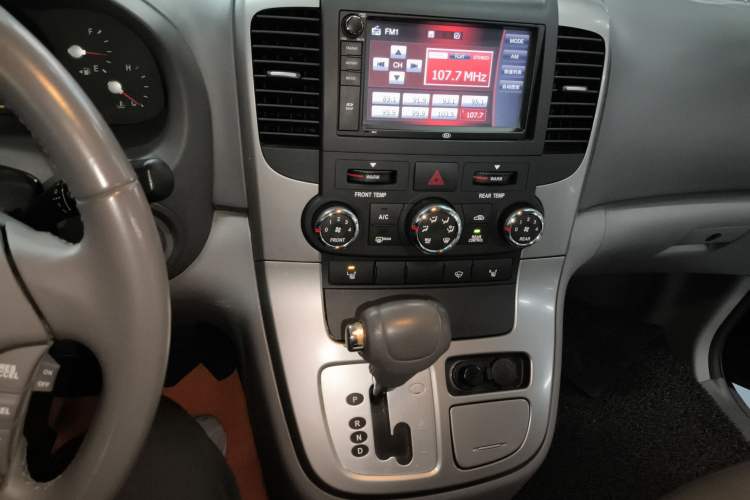 Used Kia VQ 2013 2.2T VQ-R Comfort Edition Audio And AC Panel