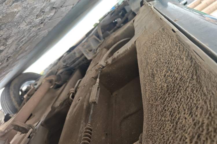Used Kia VQ 2013 2.2T VQ-R Comfort Edition Chassis Front Left