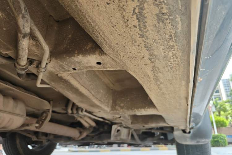 Used Kia VQ 2013 2.2T VQ-R Comfort Edition Chassis Front Right