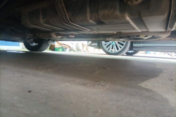 Used Kia VQ 2013 2.2T VQ-R Luxury Edition Chassis Rear Left