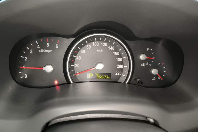 Used Kia VQ 2013 2.2T VQ-R Comfort Edition Instrument Cluster