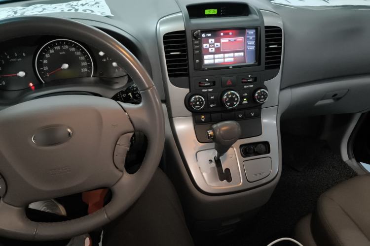 Used Kia VQ 2013 2.2T VQ-R Comfort Edition Interior 2