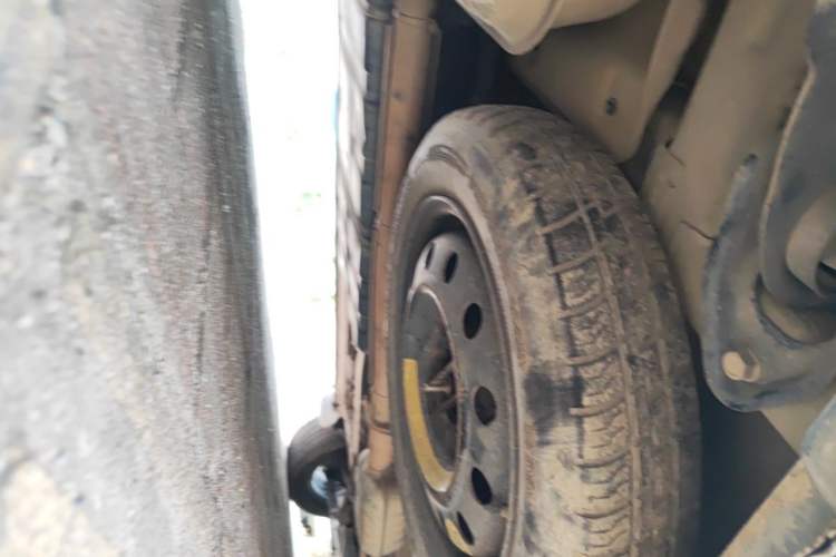 Used Kia VQ 2013 2.2T VQ-R Comfort Edition Chassis Rear Right