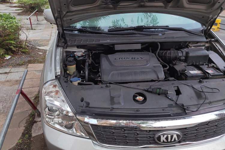 Used Kia VQ 2013 2.2T VQ-R Comfort Edition Engine Bay Right