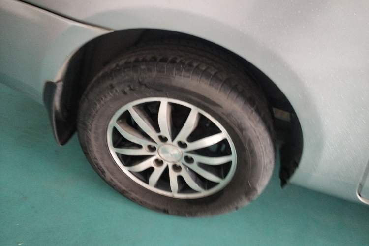 Used Kia VQ 2013 2.2T VQ-R Comfort Edition Right Rear Wheel Hub