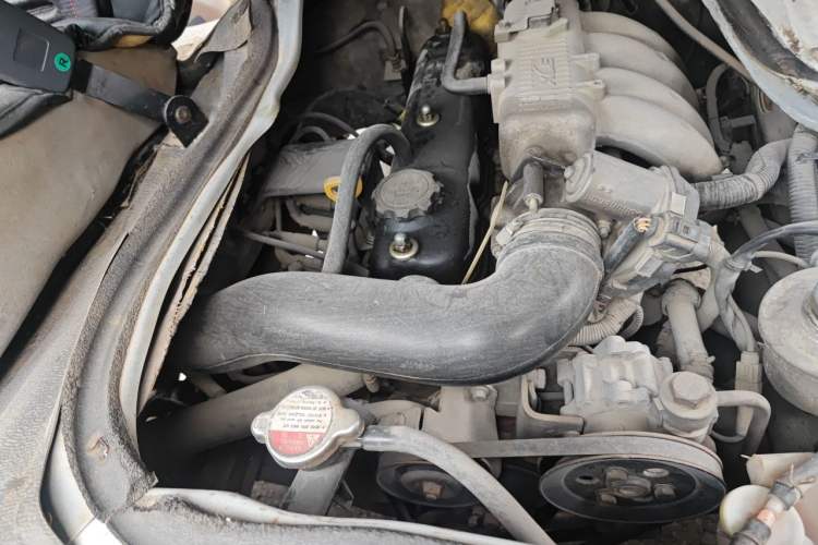 Used King Long Golden Way  Engine Bay Right