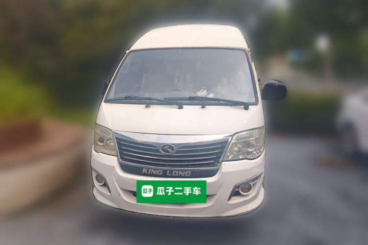 Used King Long Golden Way 2012 2.0L Passenger Version Long Wheelbase 4G21B Front