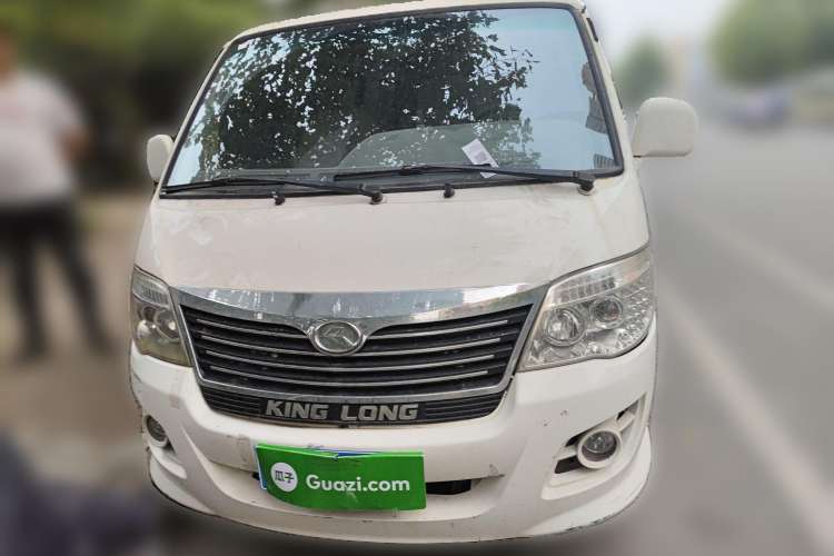 Used King Long Golden Way 2012 2.0L Dual-Purpose Short-Wheelbase 4G21B Front