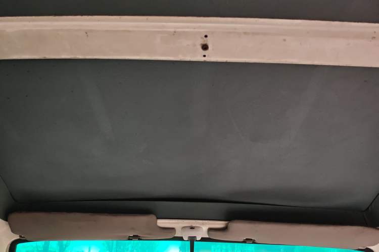 Used King Long Golden Way 2012 2.0L Passenger Version VVT Long-Wheelbase V20 Headliner