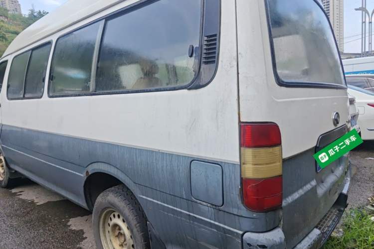 Used King Long Golden Way  Rear Left 45 Deg