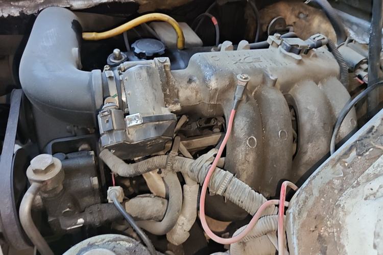 Used King Long Golden Way 2014 2.0L Economy 4G20B Engine Bay