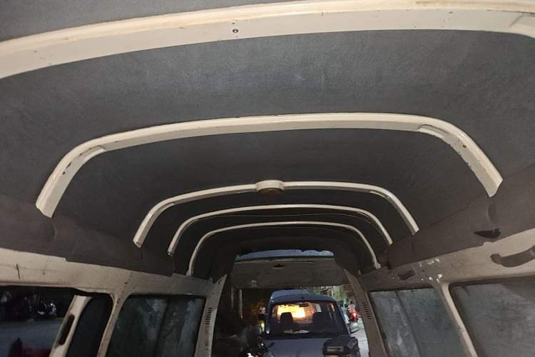 Used King Long Golden Way 2014 2.0L Economy 4G20B Headliner