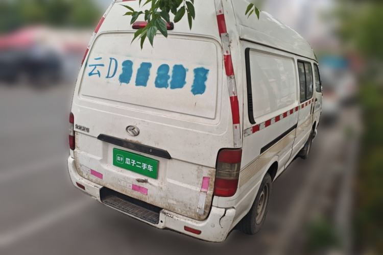 Used King Long Golden Way 2014 2.0L Van-Type 4G21B Rear Right 45 Deg