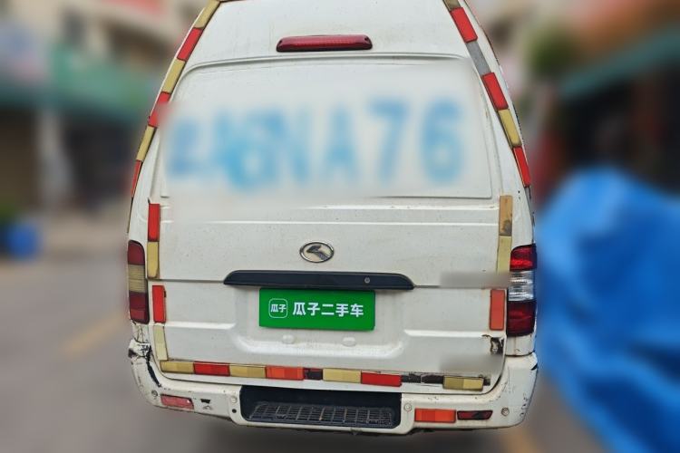 Used King Long Golden Way 2014 2.5T Yuchai Van-Type YC4FB90-P40C Rear
