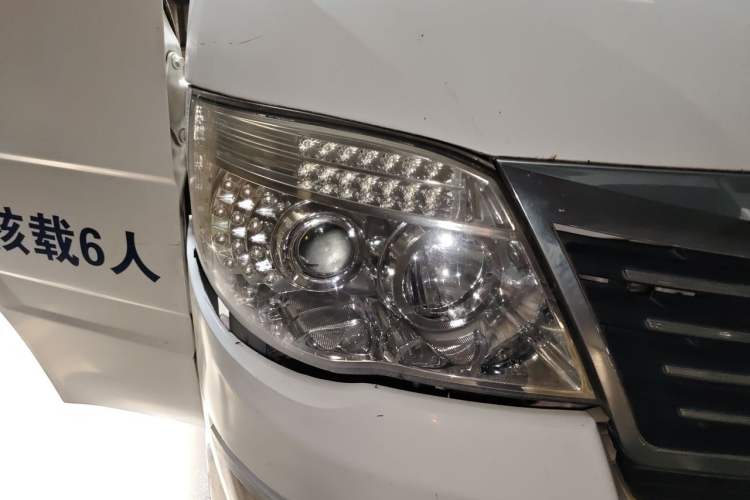 Used King Long Golden Way 2014 2.0L Economy 4G20B Right Front Headlight