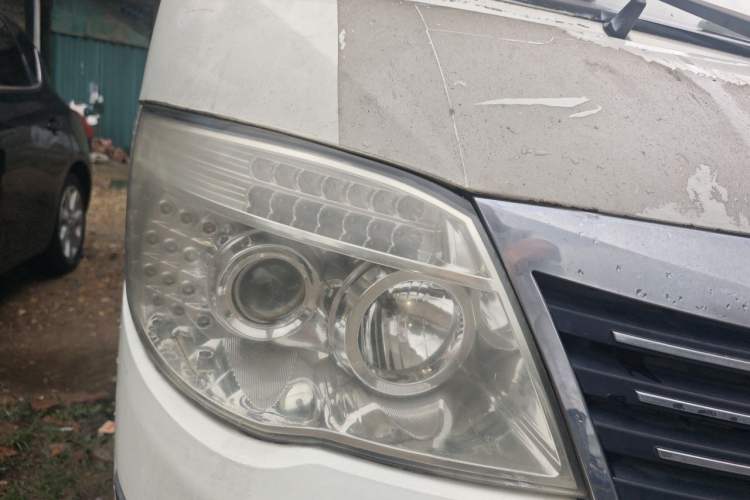 Used King Long Golden Way 2014 2.0L Economy 4G20B Right Front Headlight