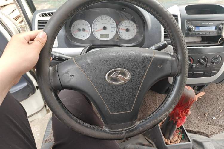 Used King Long Golden Way 2014 2.0L Van-Type 4G21B Steering Wheel
