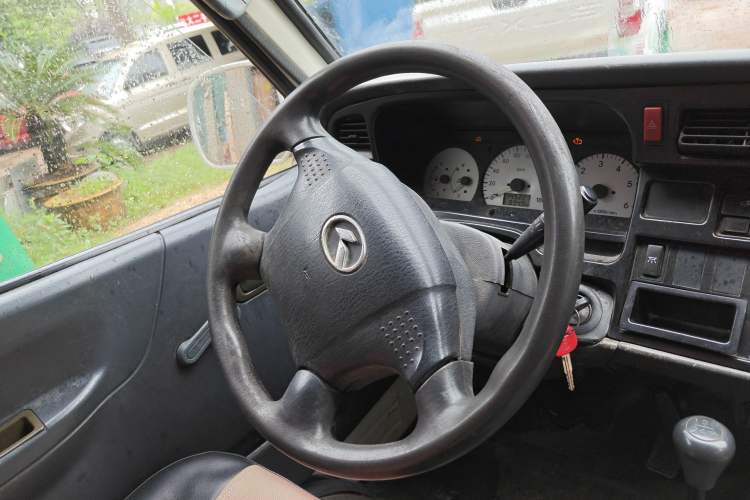 Used King Long Golden Way 2014 2.0L Economy 4G20B Steering Wheel