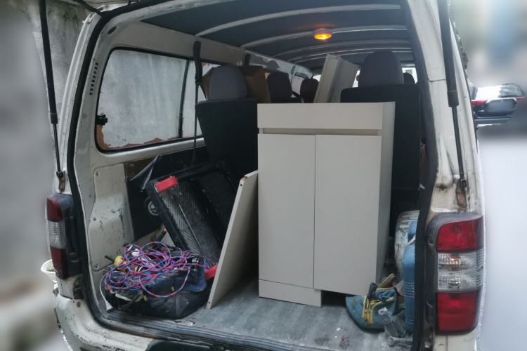 Used King Long Golden Way 2014 2.0L Van-Type 4G21B Trunk