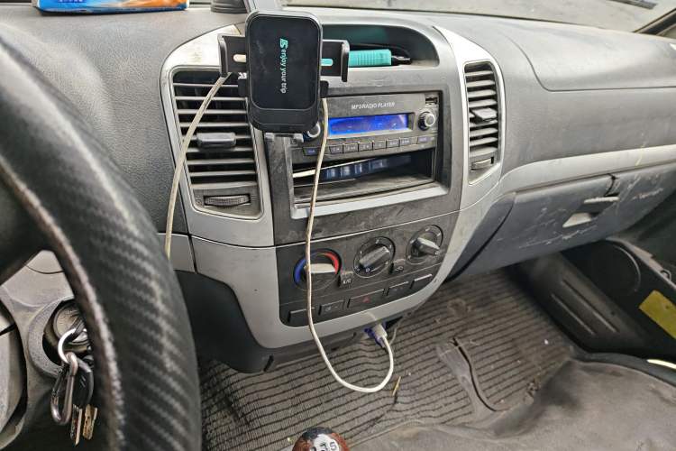 Used King Long Golden Way 2015 2.0L Value-Packed Practical Version 4G21B Audio And AC Panel