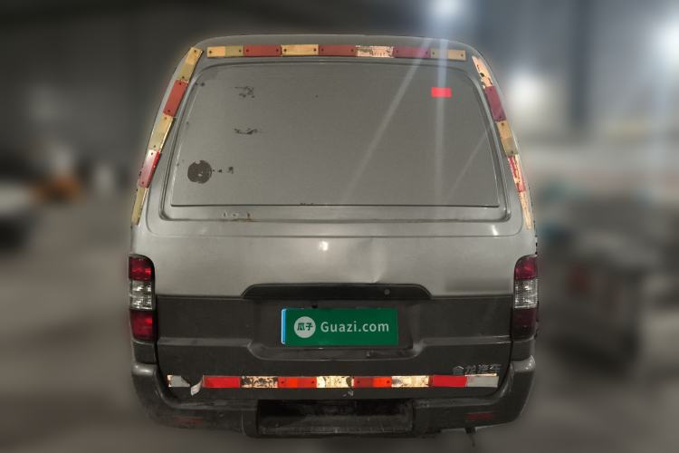Used King Long Golden Way 2015 2.0L Van 4G21B Rear