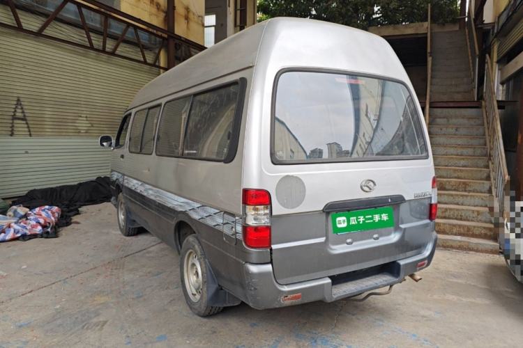 Used King Long Golden Way 2015 2.0L Value-Packed Practical Version 4G21B Rear Left 45 Deg