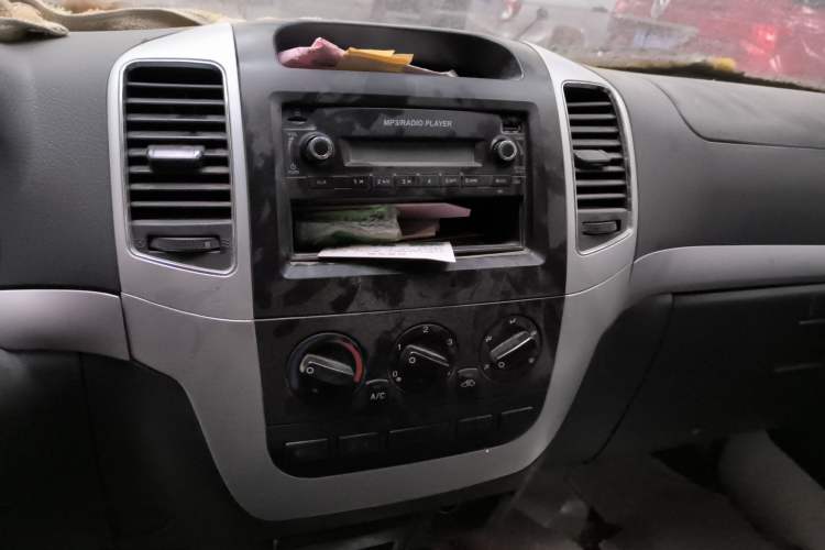 Used King Long Golden Way 2015 2.0L Van 4G21B Audio And AC Panel