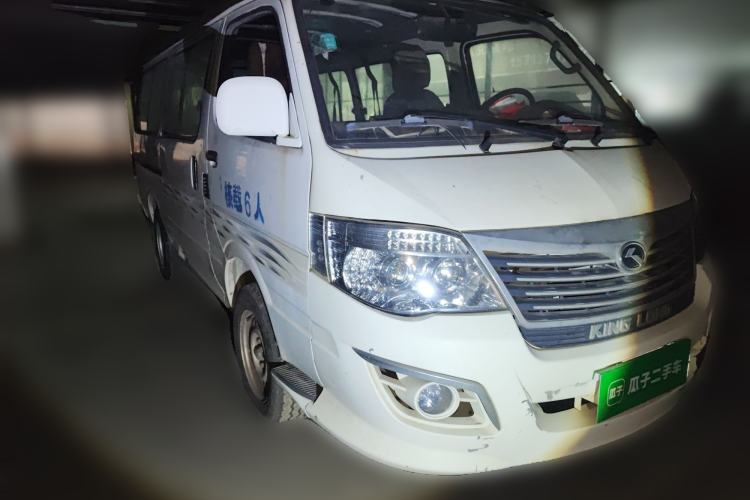 Used King Long Golden Way 2015 2.0L Value-Packed Practical Version 4G21B Front Right 45 Deg