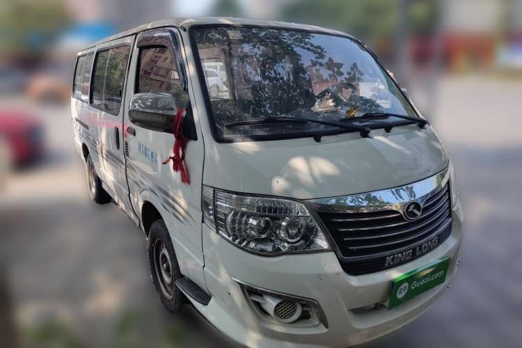 Used King Long Golden Way 2015 2.0L Van 4G21B Front Right 45 Deg