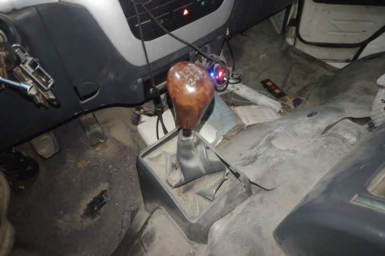 Used King Long Golden Way  Gear Lever
