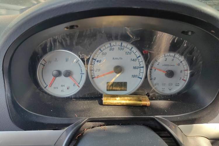 Used King Long Golden Way 2015 2.0L Van 4G21B Instrument Cluster