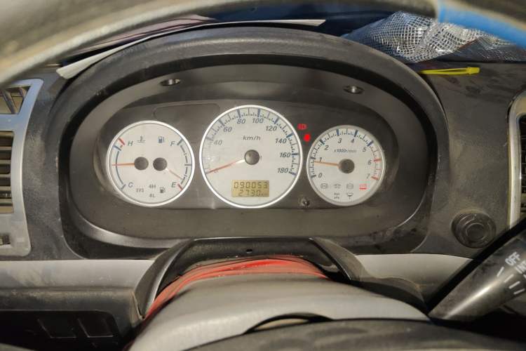 Used King Long Golden Way 2015 2.0L Van Long Wheelbase Model 4G21B Instrument Cluster