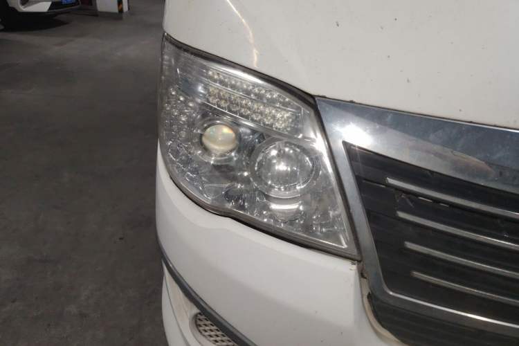 Used King Long Golden Way  Right Front Headlight