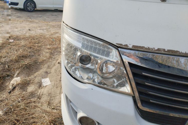 Used King Long Golden Way 2015 2.0L Entrepreneurial Upgrade V20 Right Front Headlight