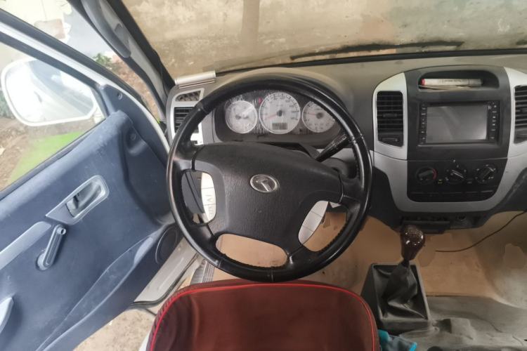 Used King Long Golden Way 2015 2.0L Entrepreneurial Version V19 Steering Wheel