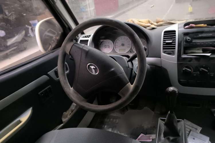 Used King Long Golden Way 2015 2.0L Van 4G21B Steering Wheel