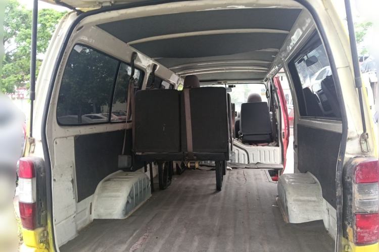 Used King Long Golden Way 2015 2.0L Van 4G21B Trunk
