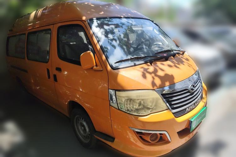 Used King Long Golden Way 2015 2.0L Value-Packed Practical Version 4G21B Front Right 45 Deg