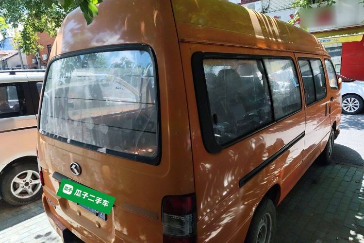 Used King Long Golden Way 2015 2.0L Value-Packed Practical Version 4G21B Rear Right 45 Deg