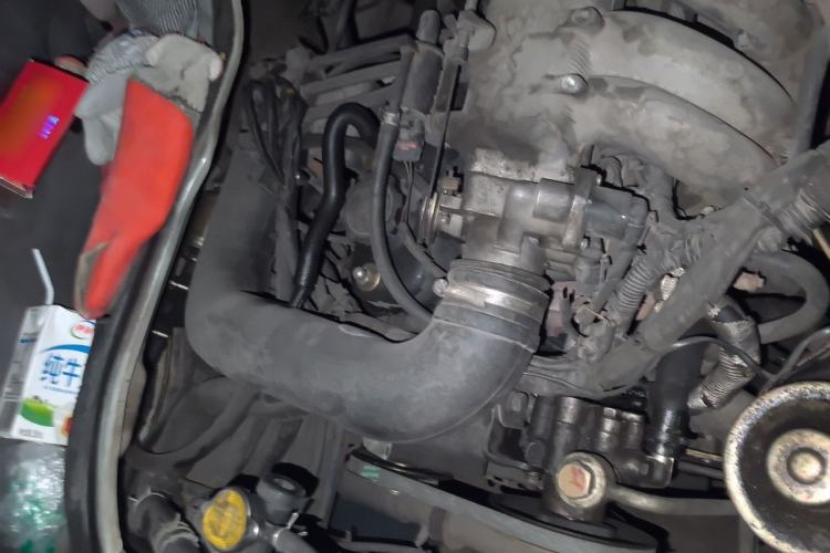 Used King Long Golden Way 2016 2.0L Value-Plus Edition 4G20 Engine Bay Right