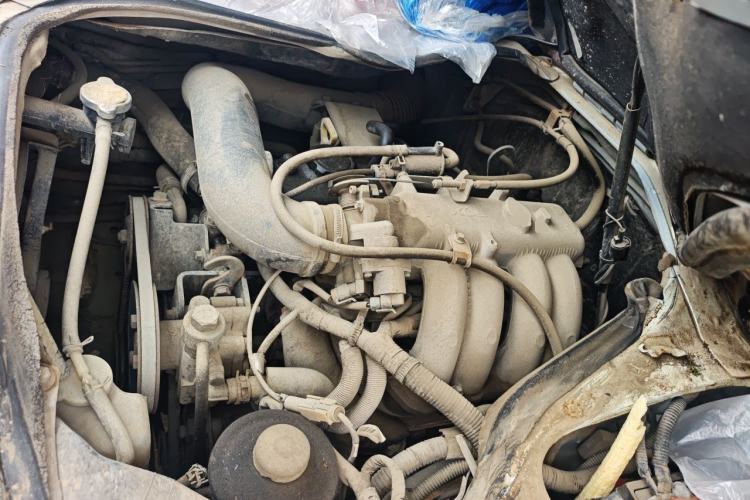 Used King Long Golden Way 2016 2.0L Value-Plus Edition 4G20 Engine Bay