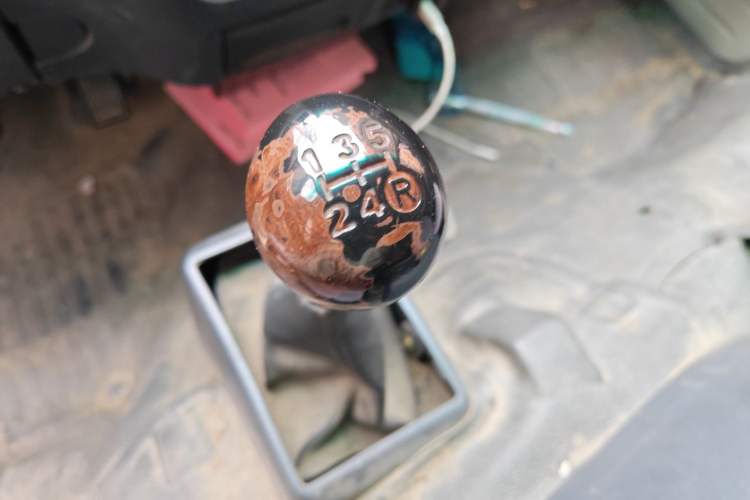 Used King Long Golden Way 2016 2.0L Value-Plus Edition 4G20 Gear Lever