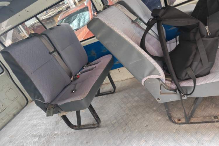 Used King Long Golden Way 2016 2.0L Value-Plus Edition 4G20 Left Rear Seat