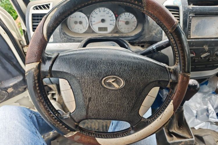 Used King Long Golden Way 2016 2.0L Value-Plus Edition 4G20 Steering Wheel
