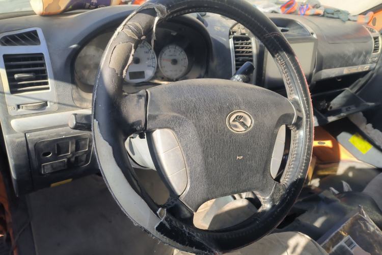 Used King Long Golden Way 2016 2.0L Box Truck 4G20 Steering Wheel