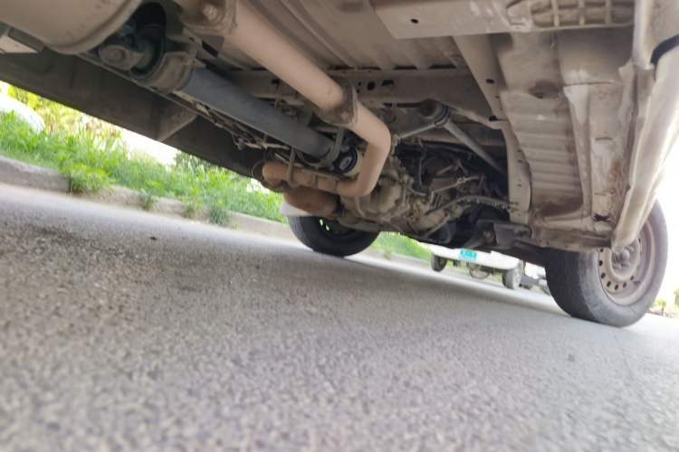 Used King Long Golden Way 2016 2.0L Value-Plus Edition 4G20 Chassis Rear Right
