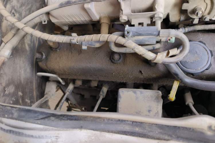 Used King Long Golden Way 2016 2.0L Value-Plus Edition 4G20 Engine Bay Right