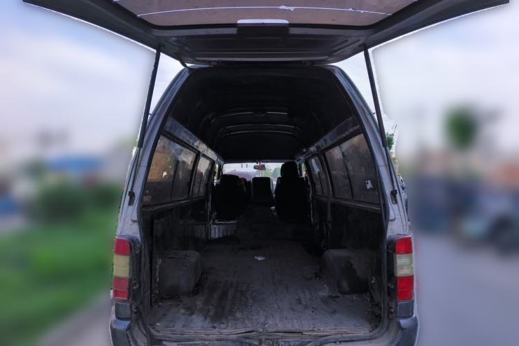 Used King Long Golden Way 2016 2.0L Value-Plus Edition 4G20 Trunk
